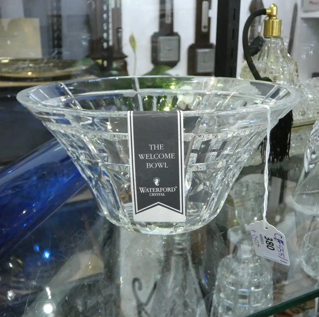 WATERFORD CRYSTAL 'THE WELCOME BOWL' 205mm dia, BOXED AS NEW Image 1++