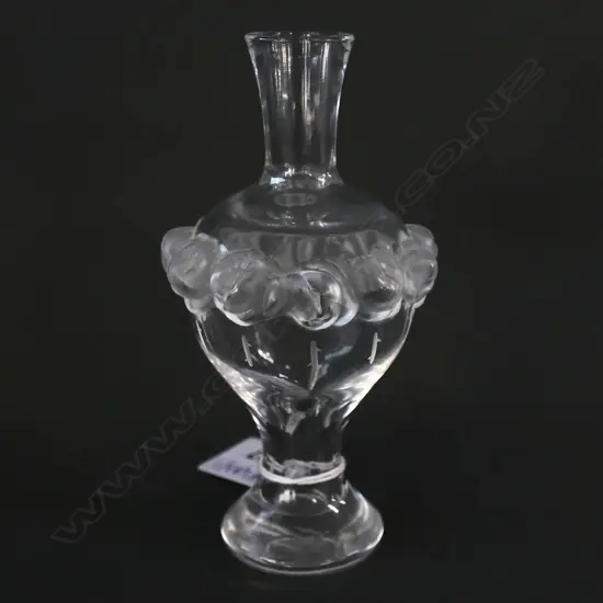 LALIQUE 'MARTINE' PERFUME BOTTLE, MARIE CLAUDE DESIGN 1979 H.