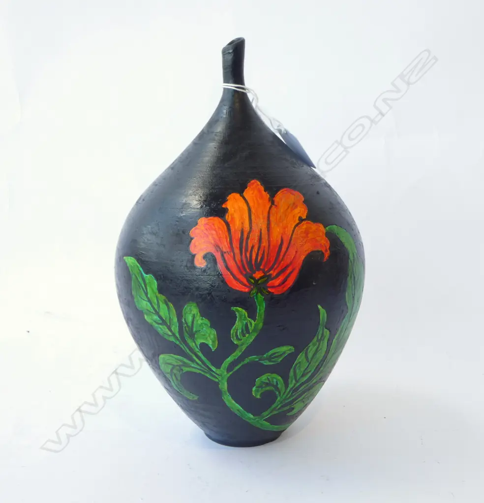 UNGLAZED KEUM SUN LEE OVOID VASE w PAINTED FLOWER DESIGN, H.260mm Image 1++