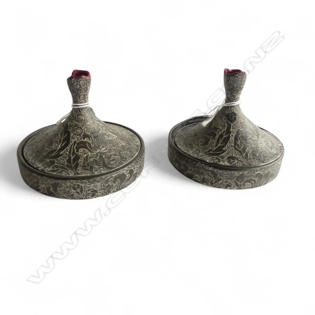 TWO KEUM SUN LEE TAGINE TRINKET BOXES   Image 1++