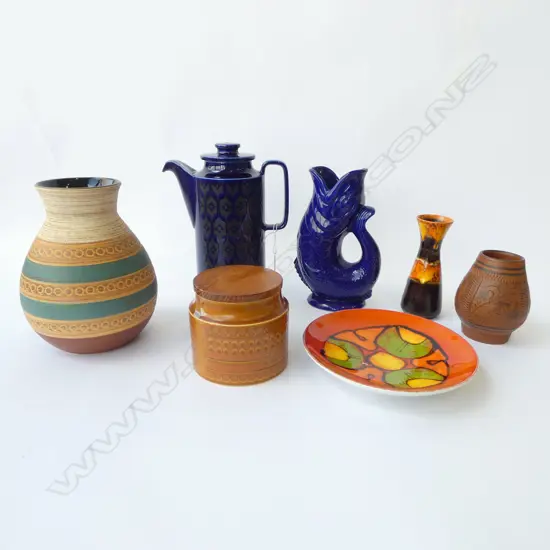 7 CERAMICS; 3 RETRO WEST GERMAN VASES H.205mm, HORNSEA TEA JAR & COFFEE POT (LID AF), POOLE PLATE, BLUE WADE FISH JUG