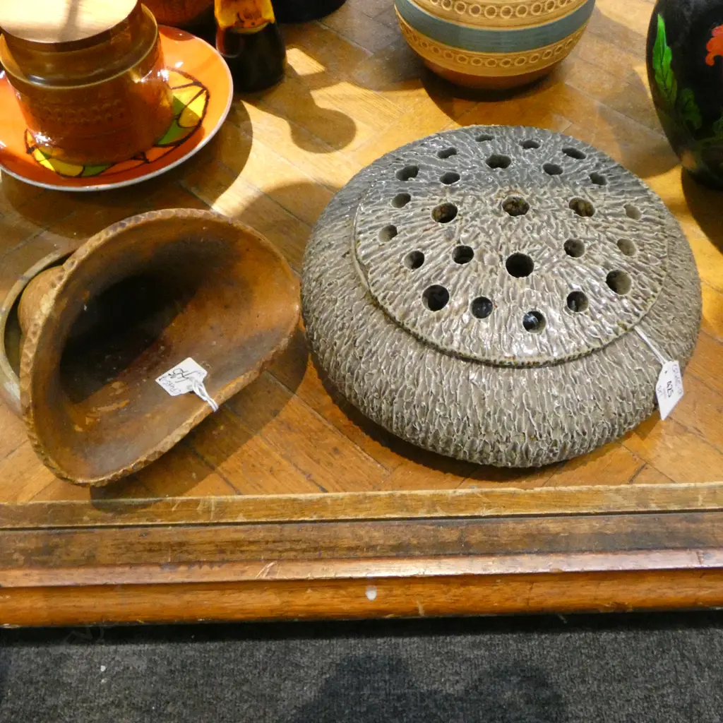 AMBRICO POTTERY ROSE BOWL (CHIP TO LID) + 2 FULFORD POTTERIES N.Z. PCES H.175mm Image 1++