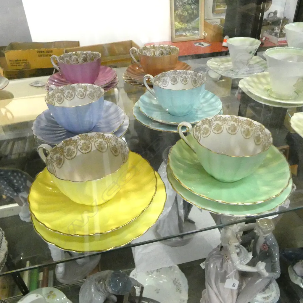 6 MULTI COLOURED SHELLEY CHINA CSPS Image 1++