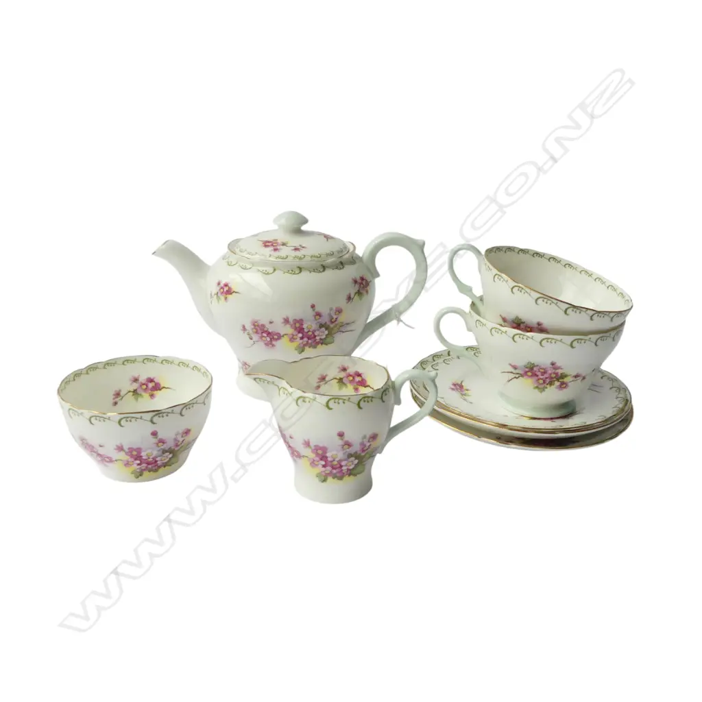 SHELLEY 3PC TEASET 2 C/S & SMALL PLATE BLOSSEM PAT Image 1++