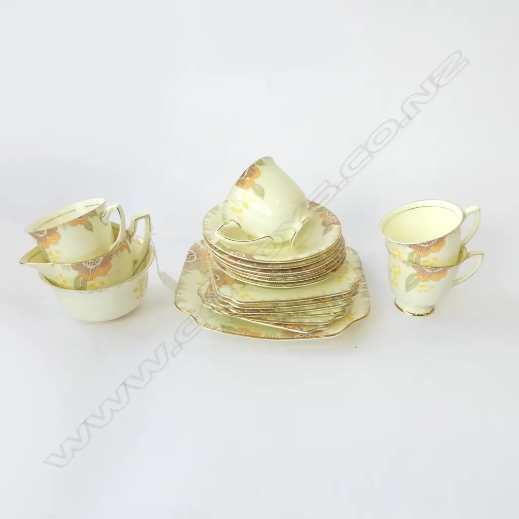 PART RD TEASET 4CSPS CAKE PLATE C/SUGAR & 2 SAUCERS  & PLATES Image 1++