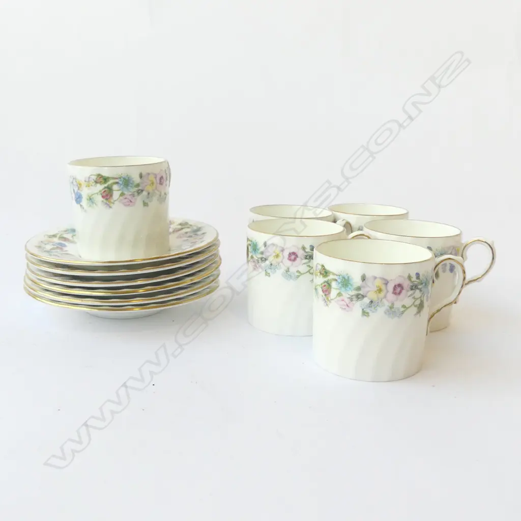6  AYNSLEY 'WILD TUDOR' COFFEE C/S Image 1++