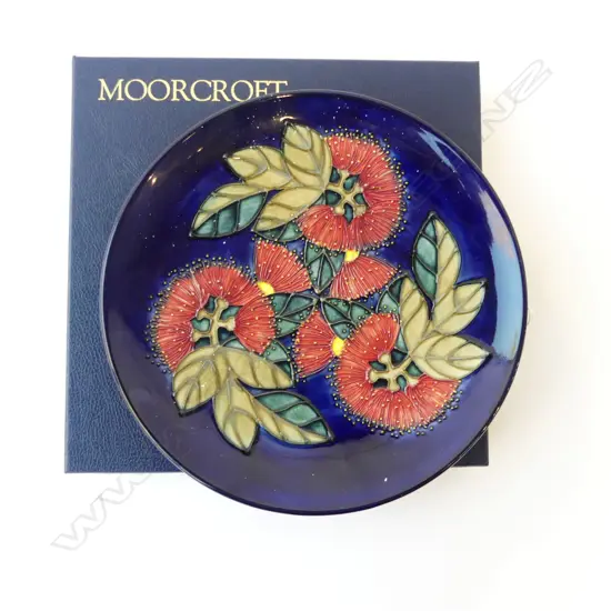MOORCROFT POHUTUKAWA PLATE Dia.215mm in box