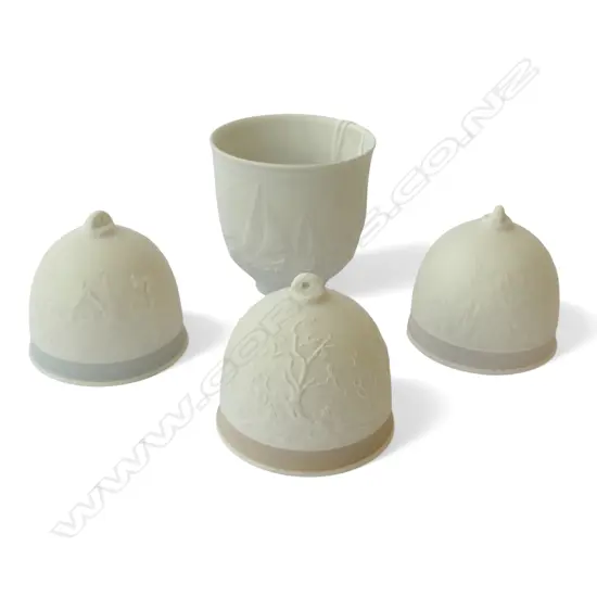 3 LLADRO BELLS + CANDLE CUP H.90mm