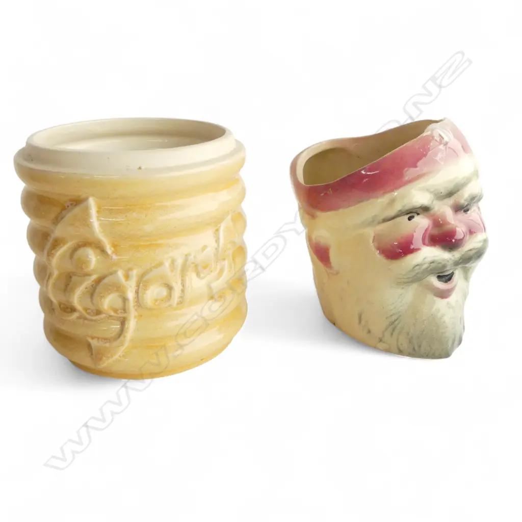 2 PCES CROWN LYNN; SANTA rim chip & CIGAR POT H.125mm no lid Image 1++