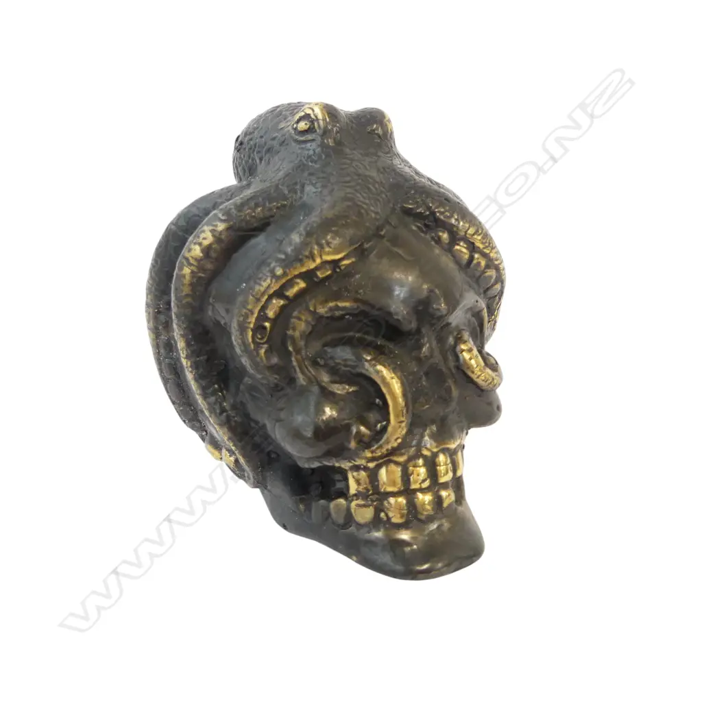 METAL SKULL w. OCTOPUS H.110mm Image 1++