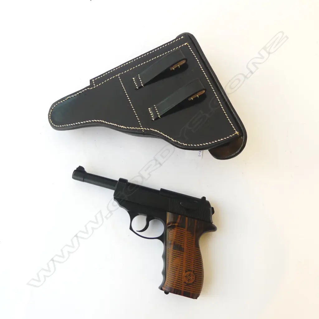 GERMAN P38 WWII REPRO. LEATHER HOLSTER + CROSSMAN BB 177 WALTHER GAS AIR PISTOL **FIREARMS LICENSE REQUIRED** Image 1++