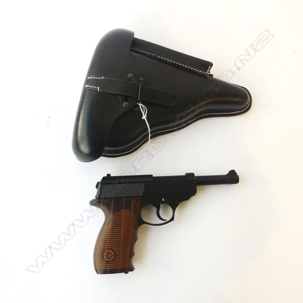 GERMAN P38 WWII REPRO. LEATHER HOLSTER + CROSSMAN BB 177 WALTHER GAS AIR PISTOL **FIREARMS LICENSE REQUIRED** Image 1++