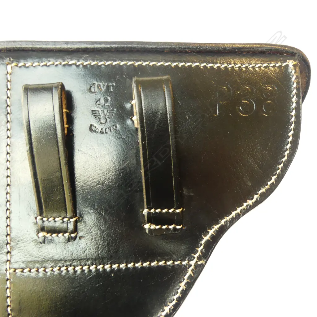 GERMAN P38 WWII REPRO. LEATHER HOLSTER + CROSSMAN BB 177 WALTHER GAS AIR PISTOL **FIREARMS LICENSE REQUIRED** Image 1++