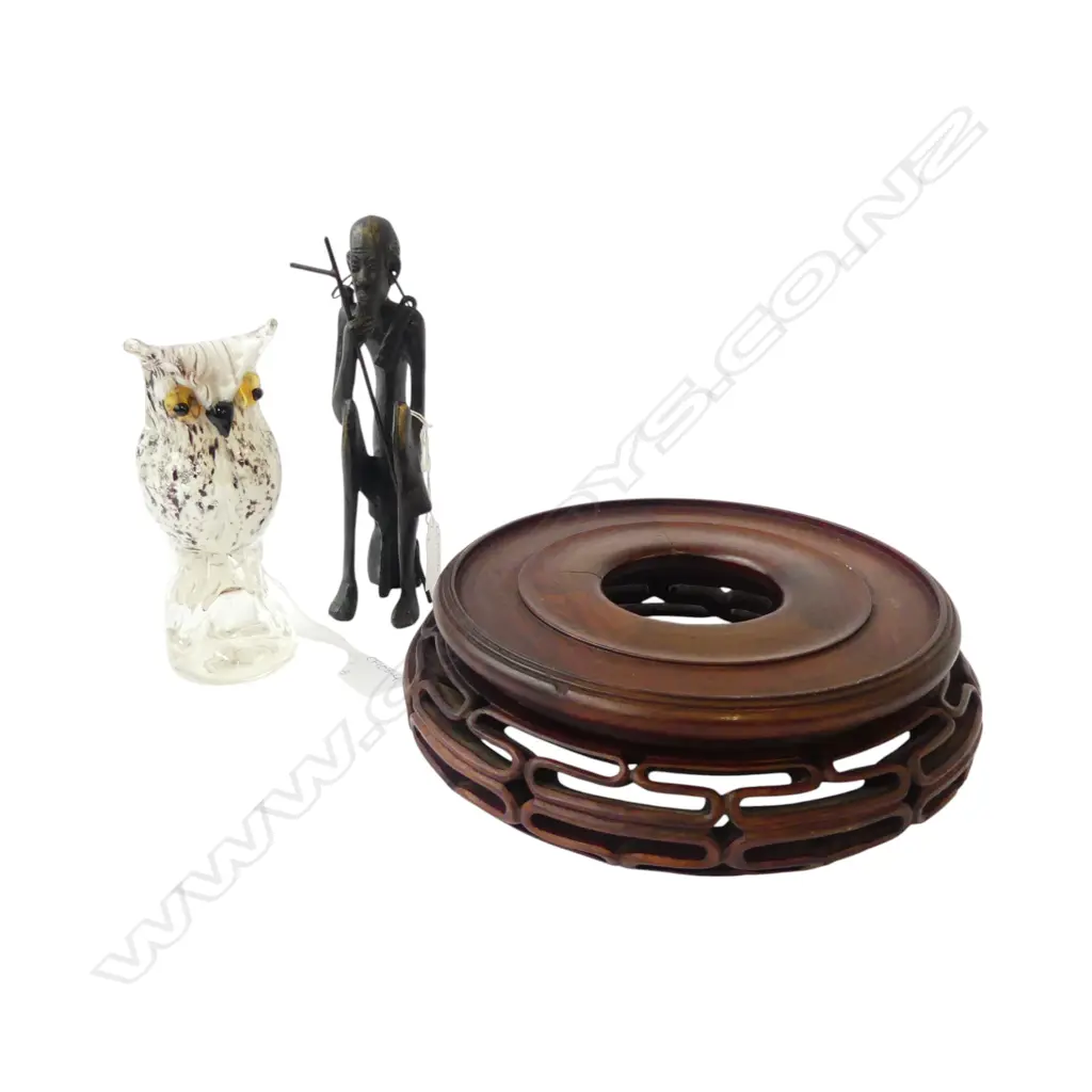 TRIBAL BRONZE FIGURE, ART GLASS OWL & ORIENTAL STAND  Image 1++