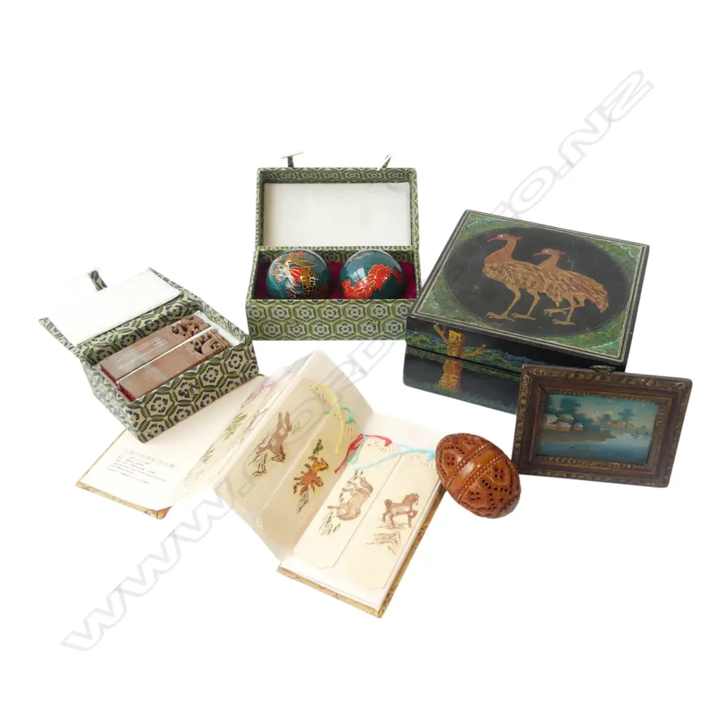 ASST. ORIENTAL Incl. MINIATURE LANDSCAPE, LACQUER BOX, CARVED SEAL etc Image 1++