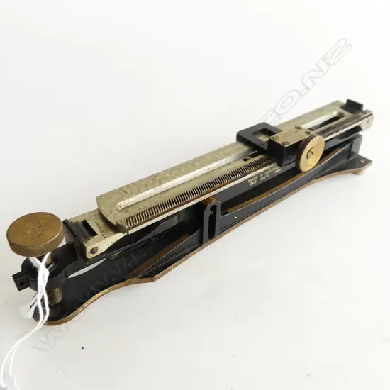 VINTAGE 1941 CLINOMETER MEASURING INSTRUMENT MILITARY ISSUE STAMP J.W. HANDLEY MADE IN AUSTRALIA L. 240MM