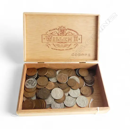 COIN COLLECTION IN VINTAGE CIGAR BOX. Some NZ pre-decimal half crowns & pennies etc. Some silver content