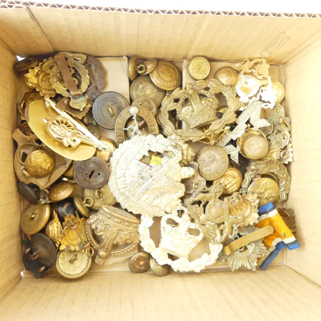 ASST. MILITARY BADGES & BUTTONS including reproduction Image 1++