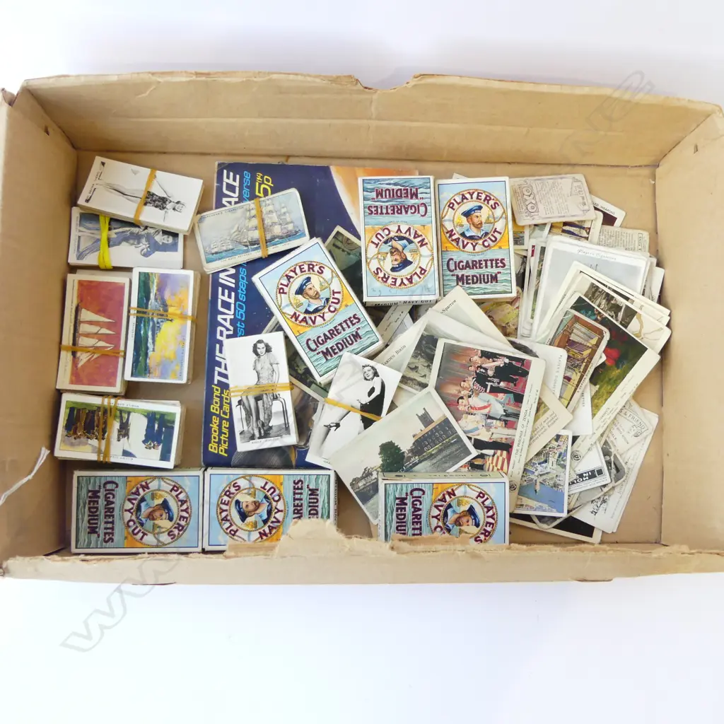 ASST. VINTAGE CIG. CARDS  Image 1++