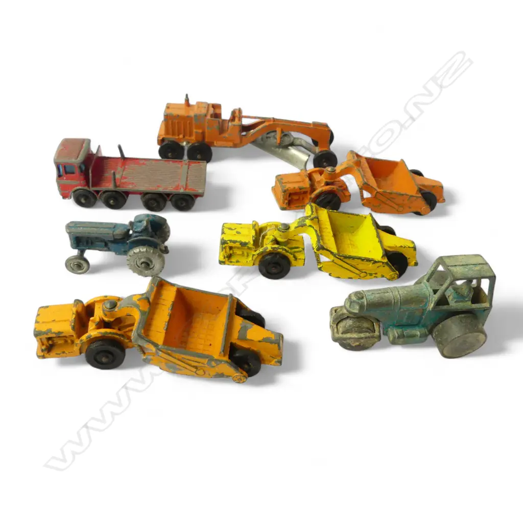 SEVEN FUN HO TOYS - TRACTOR, ROLLER, EARTH MOVERS ETC L.45-100MM Image 1++