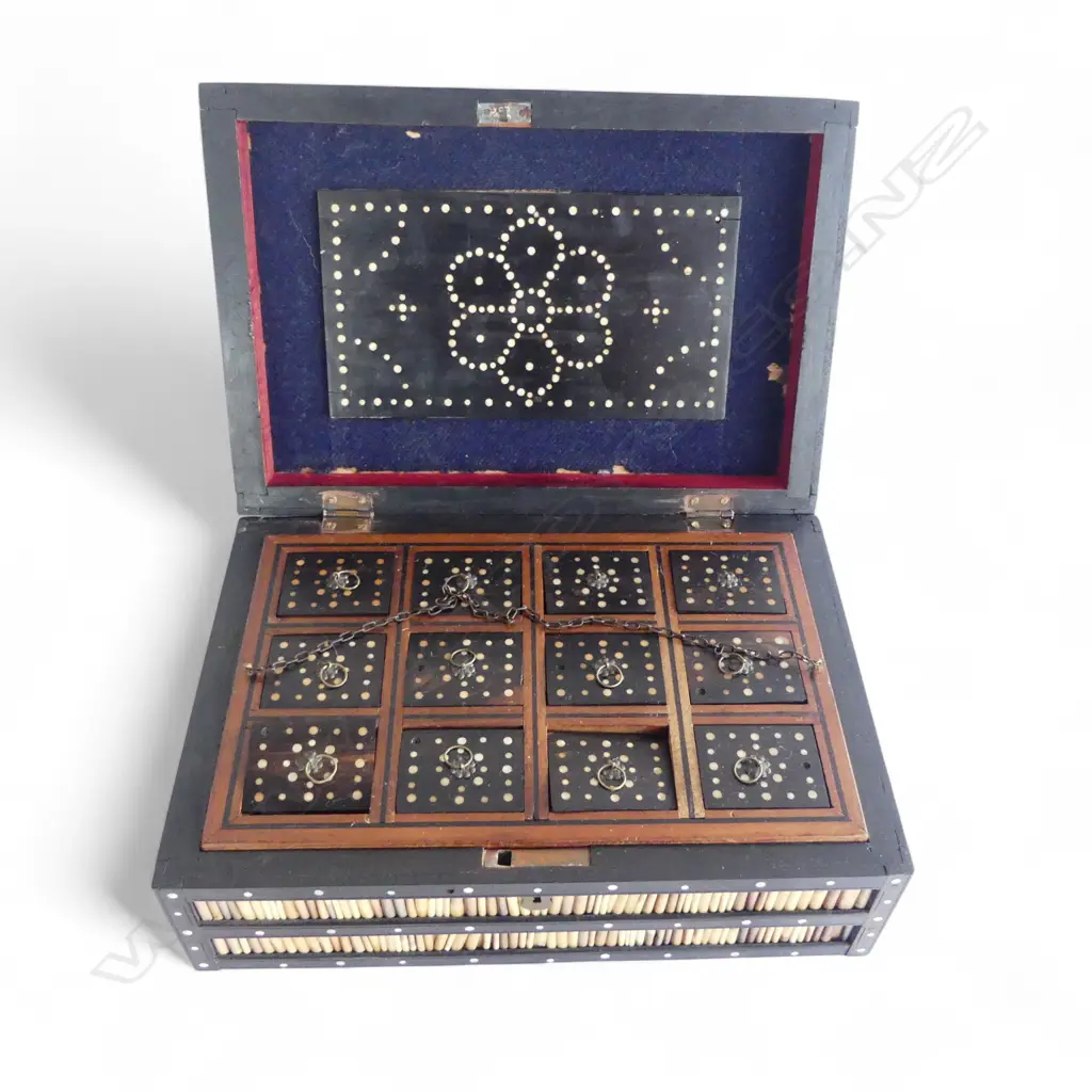 OLD PORCUPINE QUILL JEWEL BOX. Ebony frame with bone inlay. 12 lidded compartments inside. 270 x 185 x 110mm Image 1++