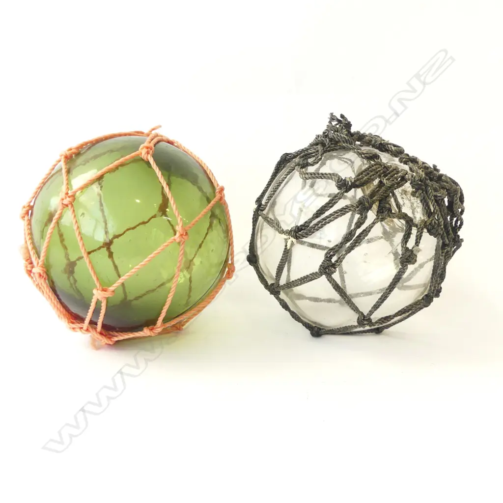 2 GLASS FISHING FLOATS w. NETTING 150mm dia Image 1++