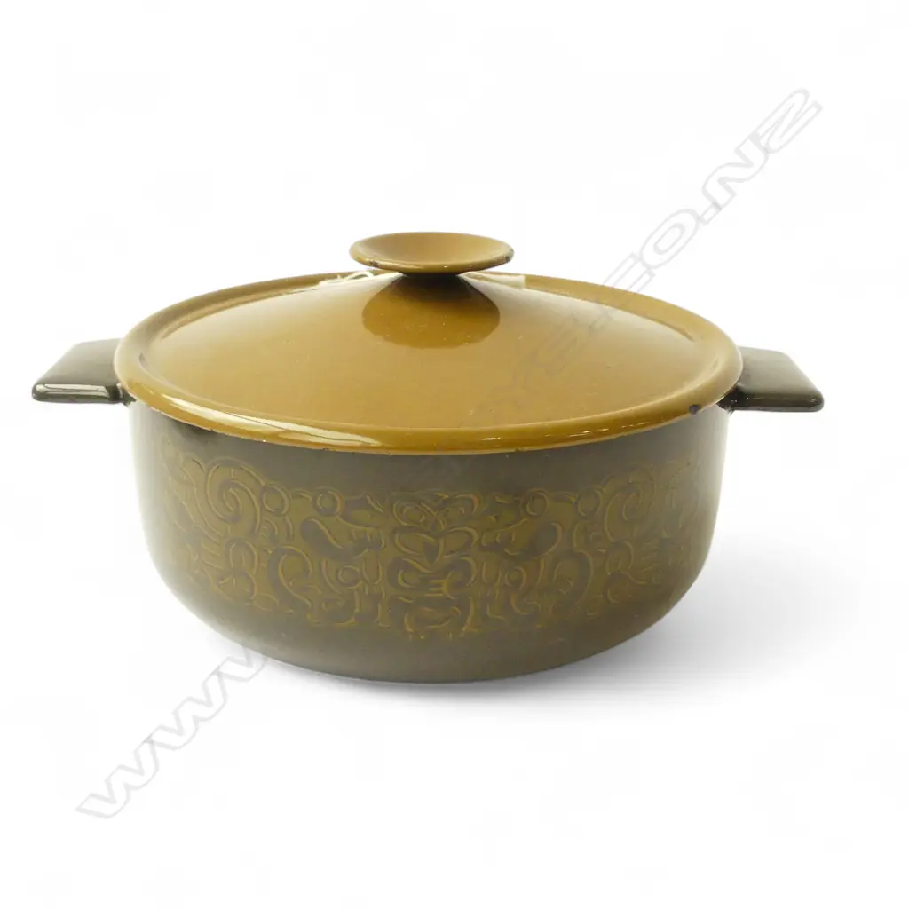 VINTAGE TIKI PATTERN ENAMELED LIDDED CASSEROLE ‘MADE IN NZ’ KIWI, D.200MM Image 1++