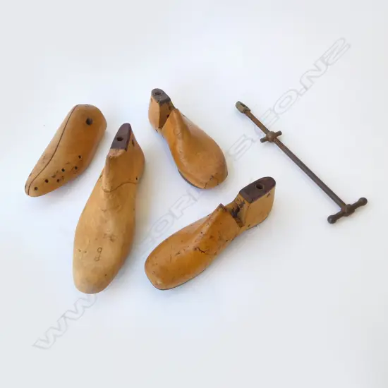 PR WOOD SHOE LASTS + 2 OTHERS