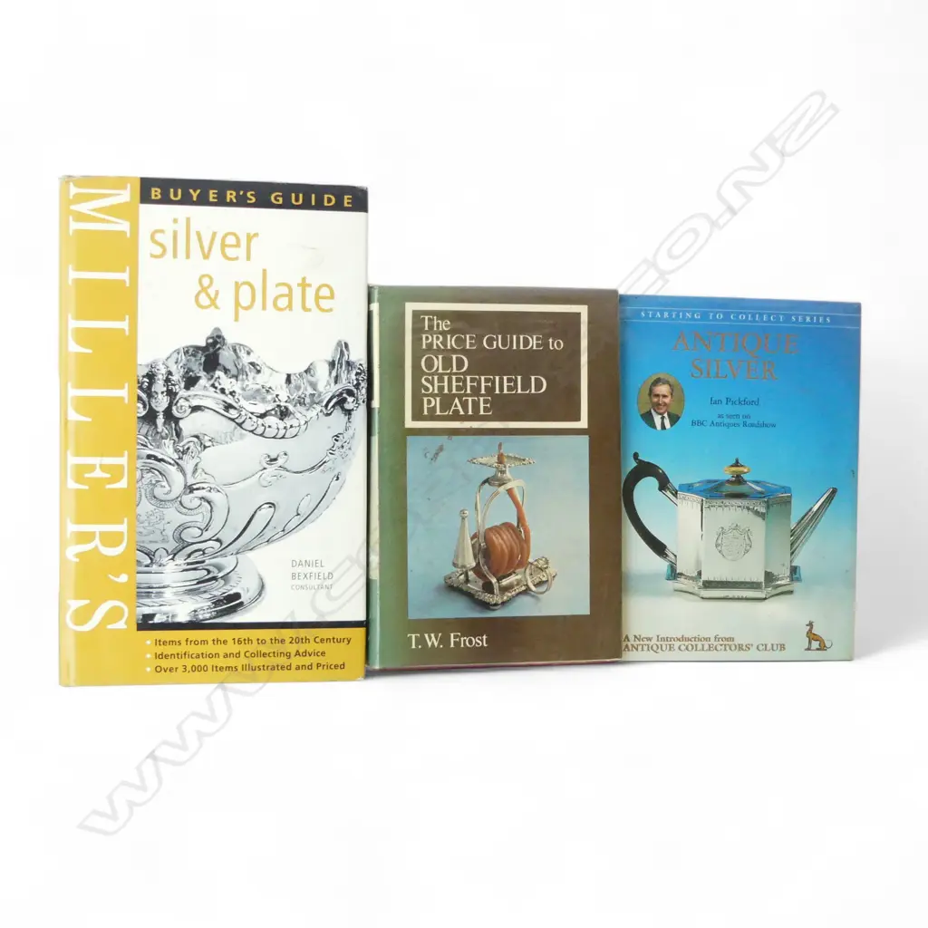 3 SILVER COLLECTOR’S REFERENCE BOOKS ANTIQUE SILVER, SHEFFIELD PLATE, IAN PICKFORD ETC    Image 1++