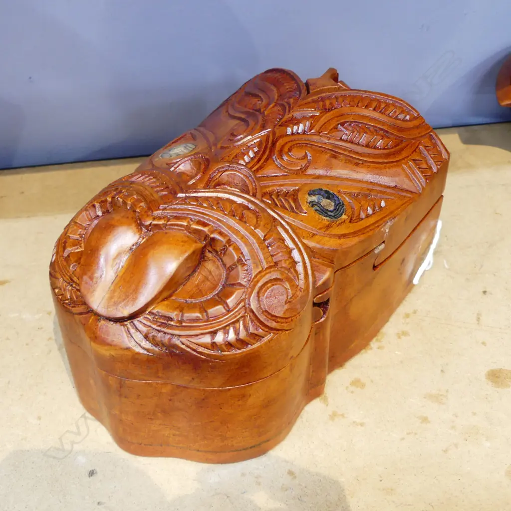 WHEKU LIDED WOODEN BOX H.180mm Image 1++
