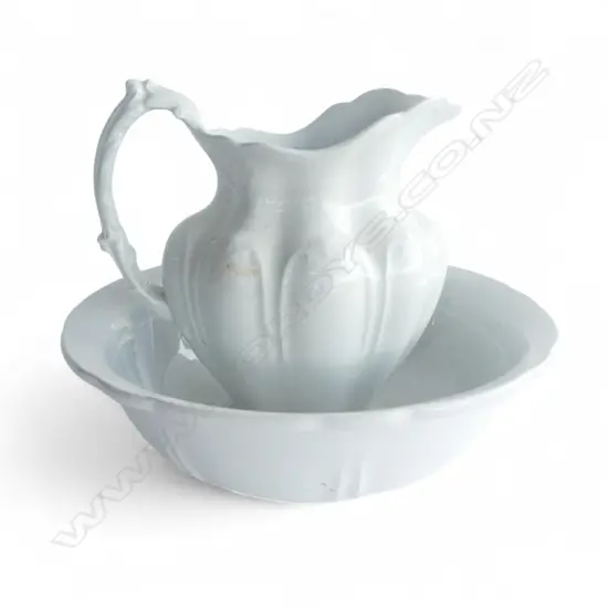 JOHNSON BROS. WASH BOWL 385mm dia & JUG