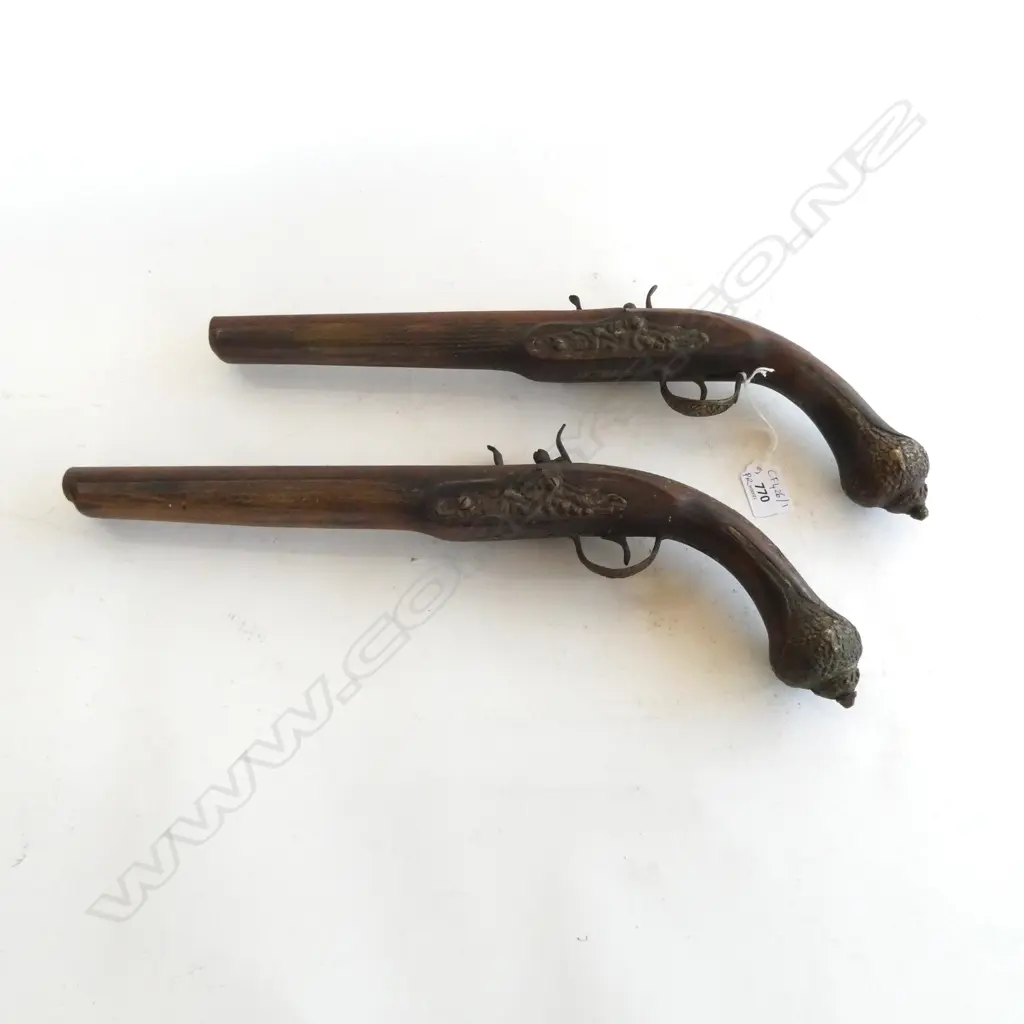 PR VINTAGE PISTOLS L.450mm Image 1++