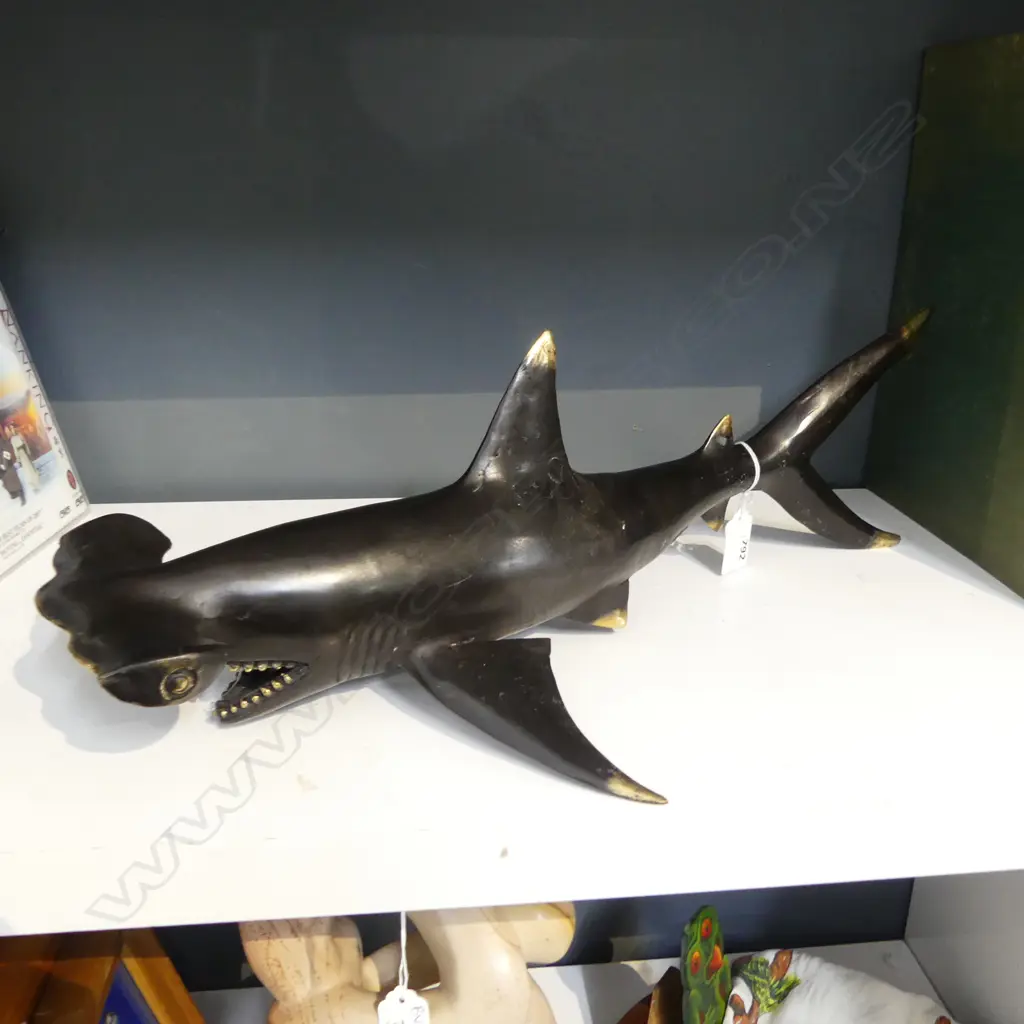BRONZE HAMMERHEAD SHARK L.490mm Image 1++