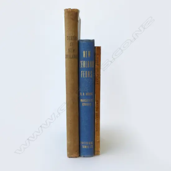 3 VINTAGE BOOKS ON N.Z. FERNS