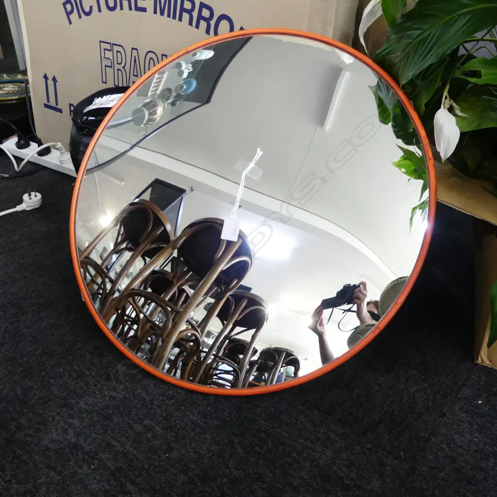 CONVEX MIRROR 595mm dia Image 1++