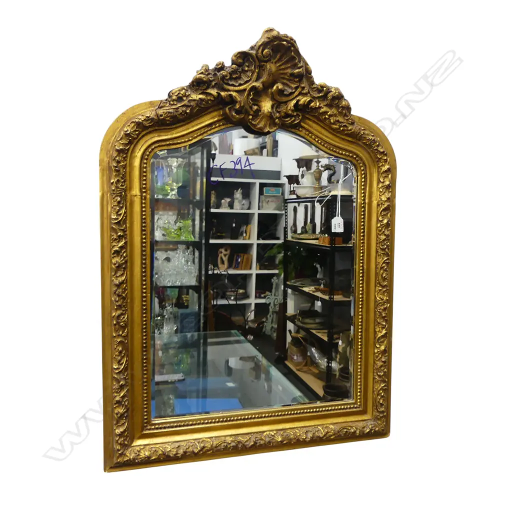 MIRROR w. GOLD FRAME 965x700mm - w. HEATED BACKING Image 1++