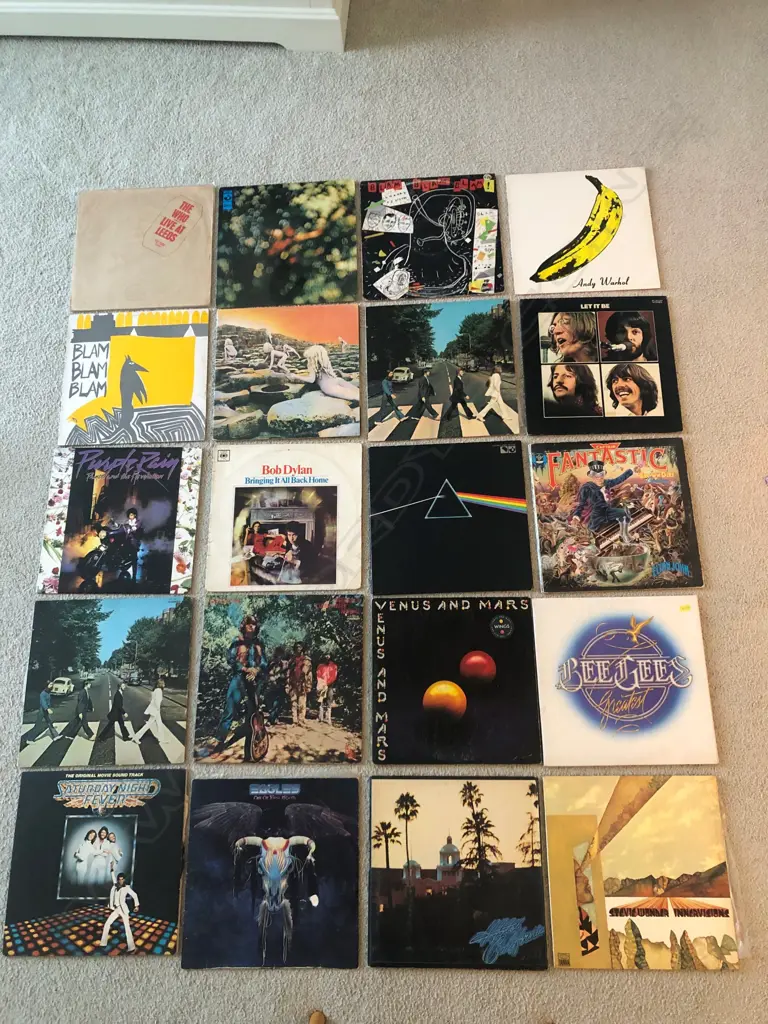 ASST. RECORDS; PINK FLOYD, BEATLES, CCR, PRINCE, DYLAN, THE WHO ETC Image 1++