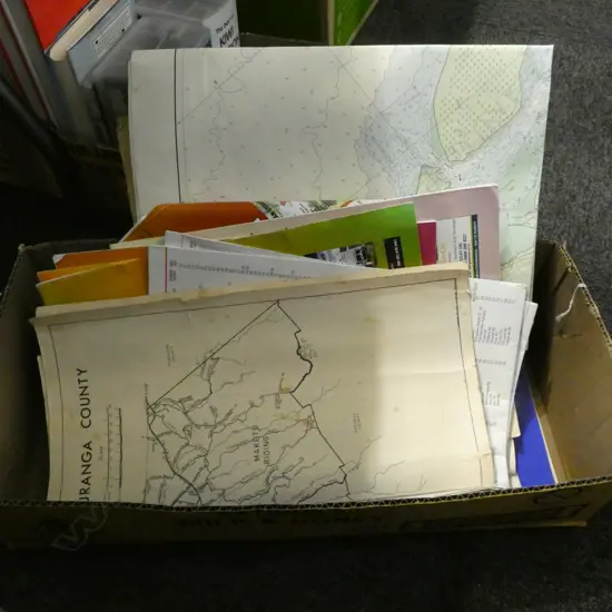 ASST. MAPS Incl. R.N.Z.N. HYDROGRAPHIC MAPS