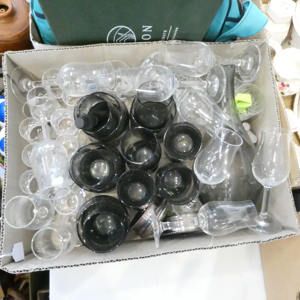 ASST. DRINKING GLASSES, DECANTER (RIM AF) ETC Image 1++