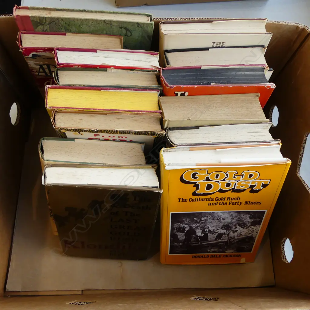 ASST. AMERICAN HISTORY REFERENCE & NOVELS Image 1++