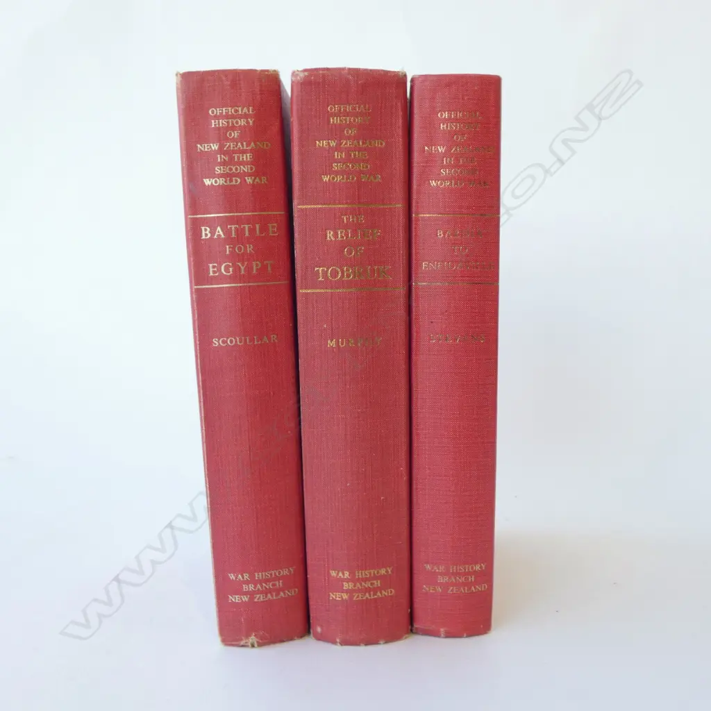 THREE VOLUMES OF 'OFFICIAL HISTORY OF N.Z. IN WWII' with some relevant newspaper clippings/printouts Image 1++