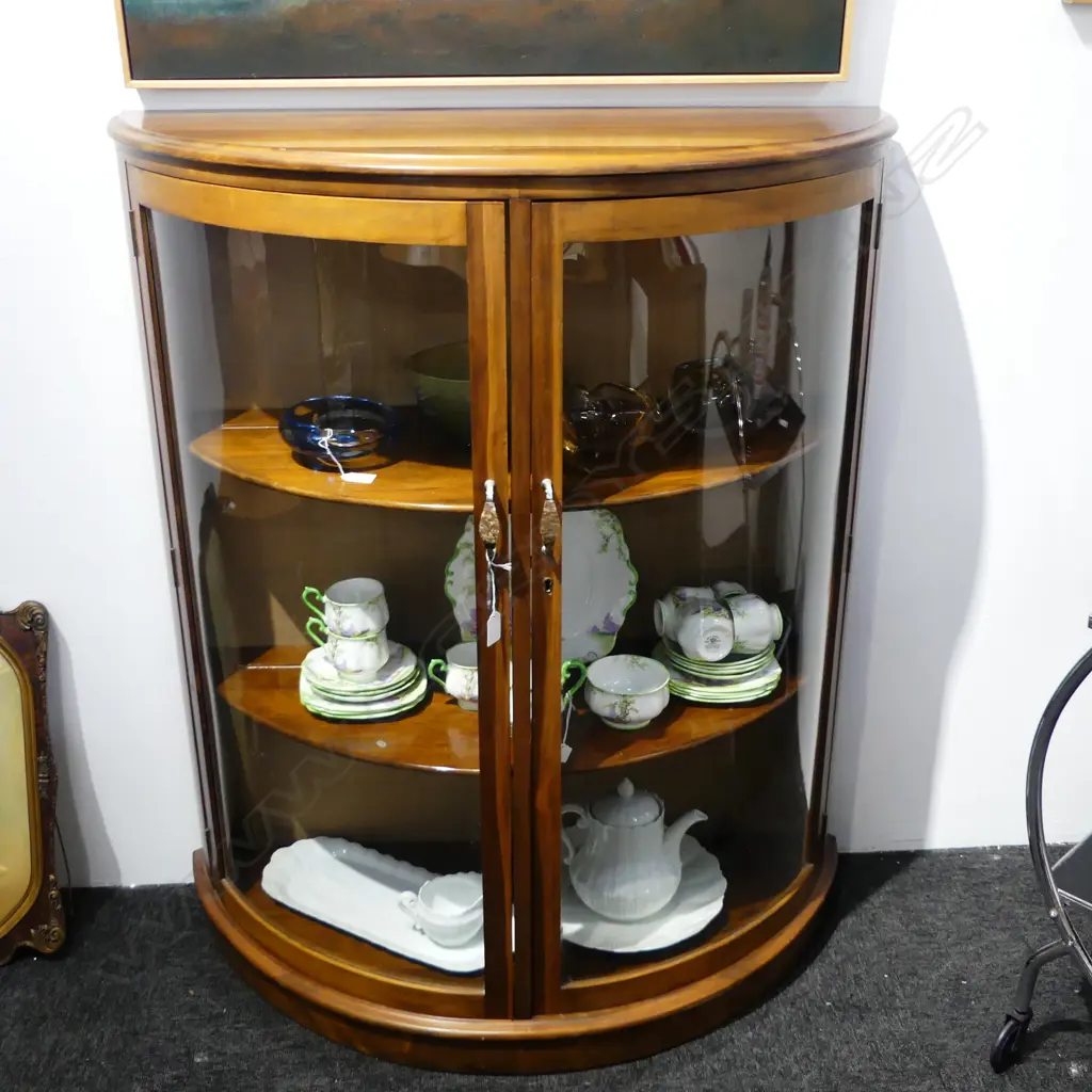 DECO CHINA CABINET w. KEY 925x400x1100mm Image 1++
