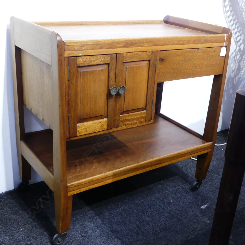 VINTAGE OAK TROLLEY WITH DRAWER AND SMALL CABINET 760x410x770mm Image 1++