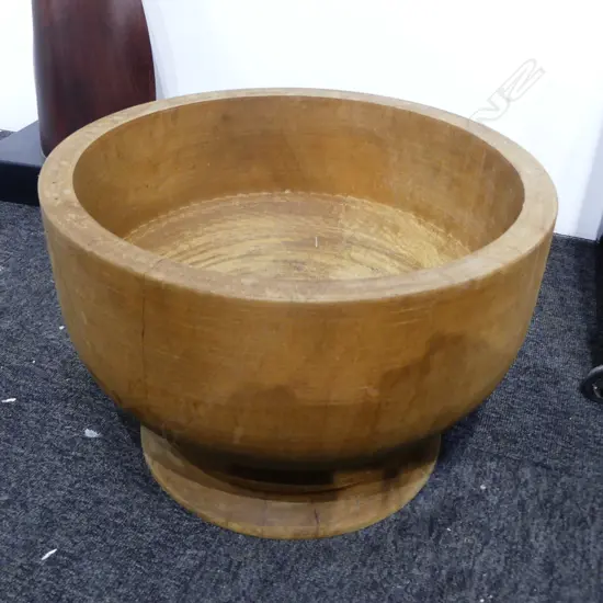 LARGE IMPRESSIVE TURNED WOOD PEDESTAL BOWL H.300 Dia.430mm