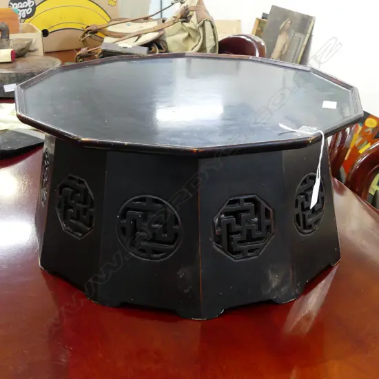 ORIENTAL BLACK LACQUER STAND H.230 W.500mm