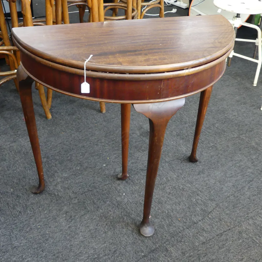 MAHOGANY DEMI LUNE CARD TABLE W.840mm Image 1++