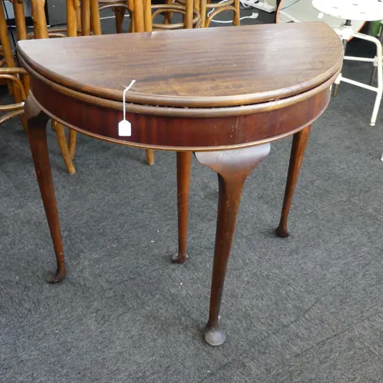 MAHOGANY DEMI LUNE CARD TABLE W.840mm