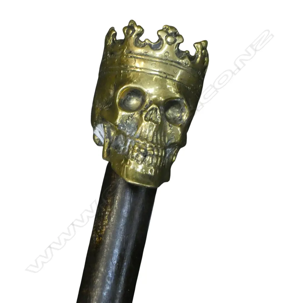 WALKING STICK w. BRASS SKULL L.980mm Image 1++