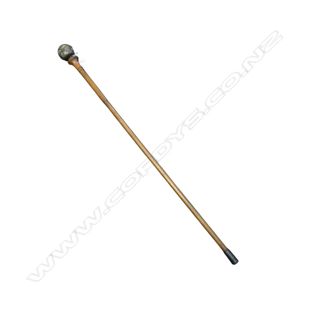 WALKING STICK w. BRASS 4 SIDED HEAD L.950mm Image 1++