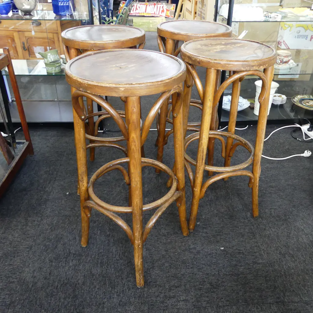 SET OF FOUR BENTWOOD STOOLS H.790mm Image 1++